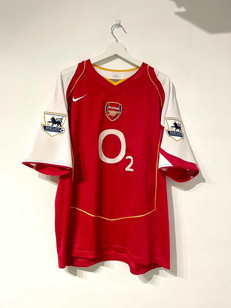 10 - Arsenal - Bergkamp