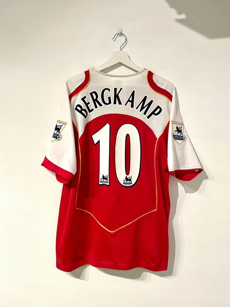 10 - Arsenal - Bergkamp