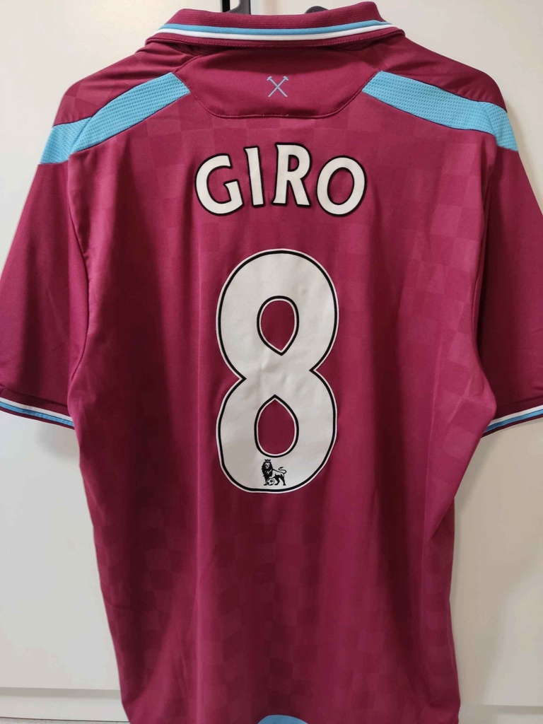 8 - West Ham United - Giro