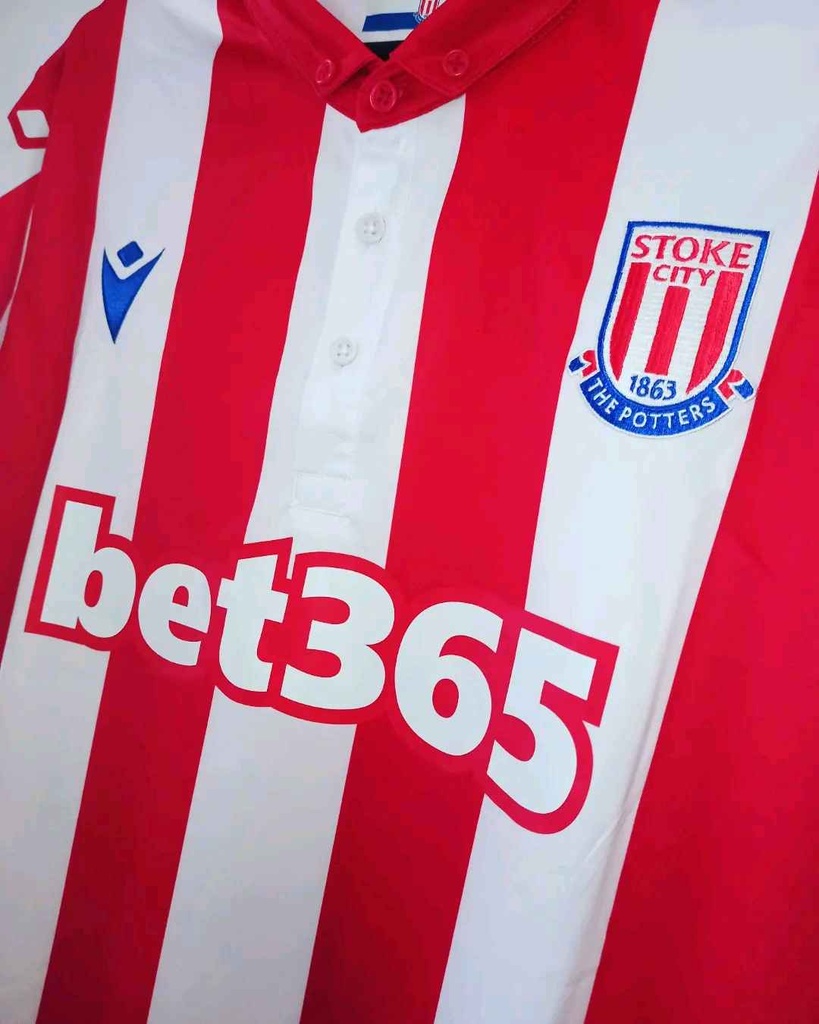 11 - Stoke City - McClean