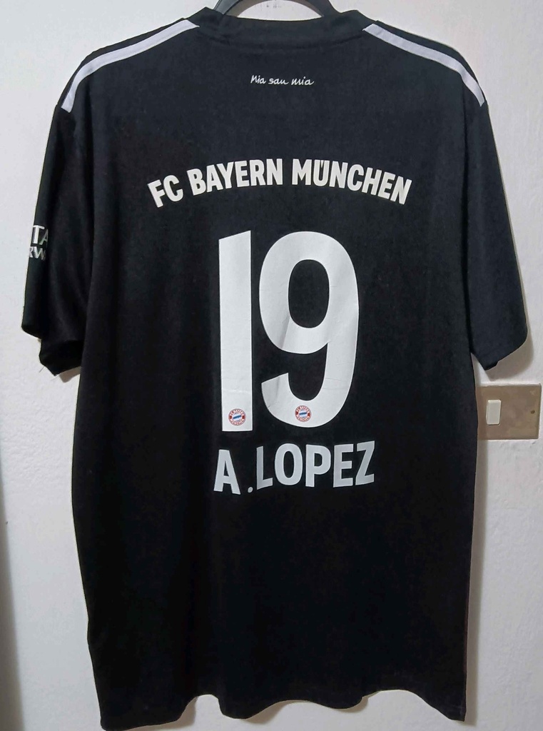 19 - Bayern Munich - A.Lopez