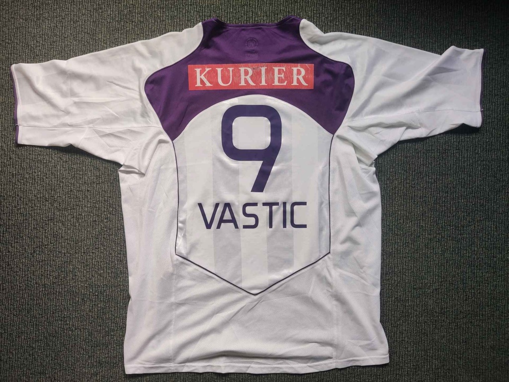9 - FK Austria Viena - Vastic