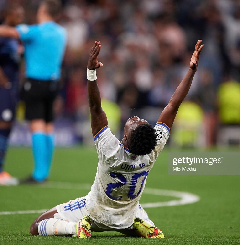 20 - Real Madrid - Vini JR