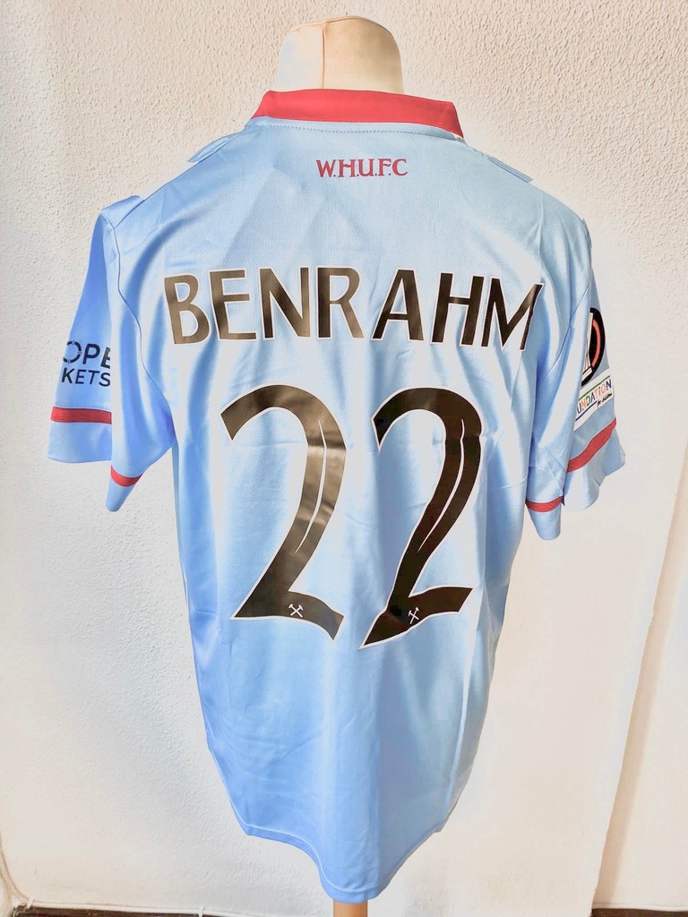 22 - West Ham United - Benrahm
