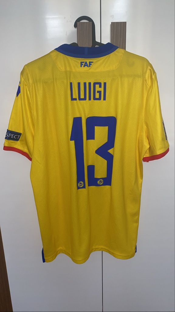 13 - Selección Andorra - Luigi