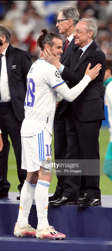 18 - Real Madrid - Bale
