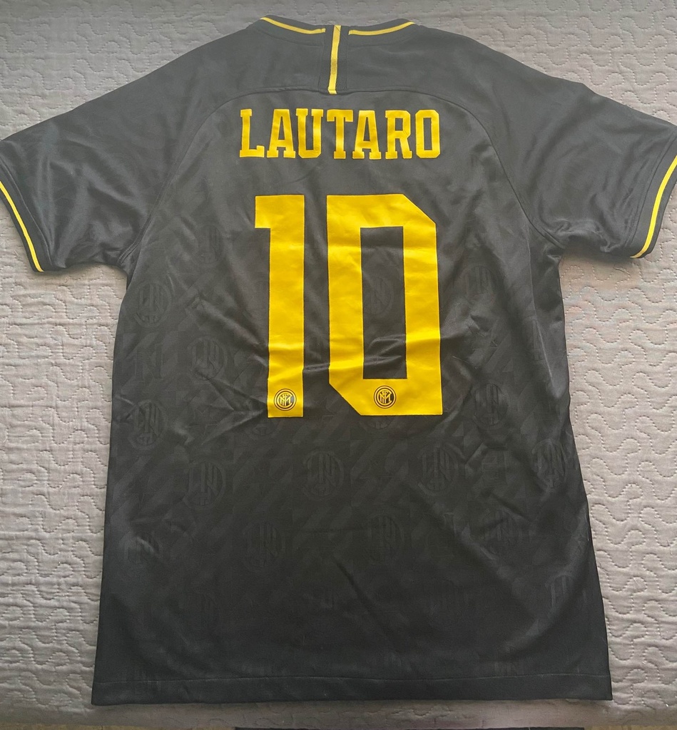 10 - Inter de Milán - Lautaro