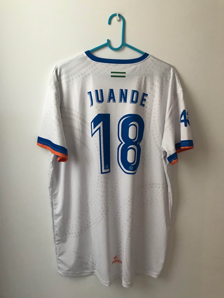 18 - Peña Del Real Madrid - Juande