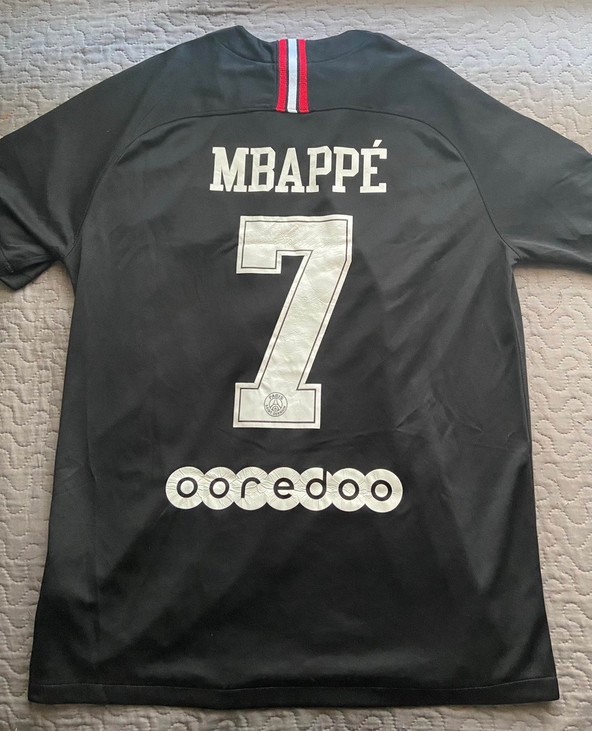 7 - PSG - Mbappé