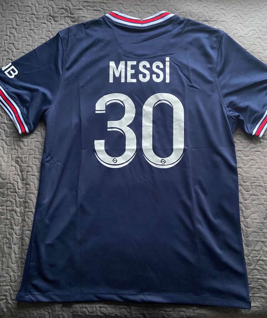 30 - PSG - Messi
