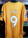 9 - Wolverhampton - Raúl