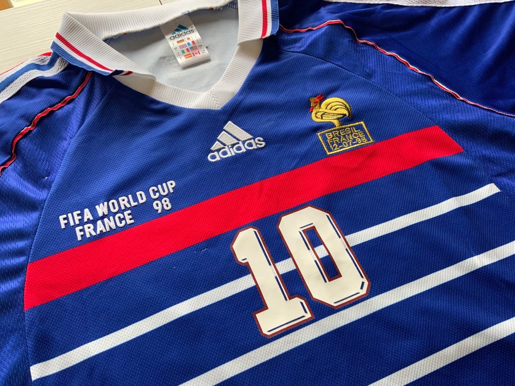 10 - Federación Francesa de Fútbol - ZIDANE