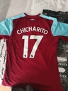 17 - West Ham United - Chicharito