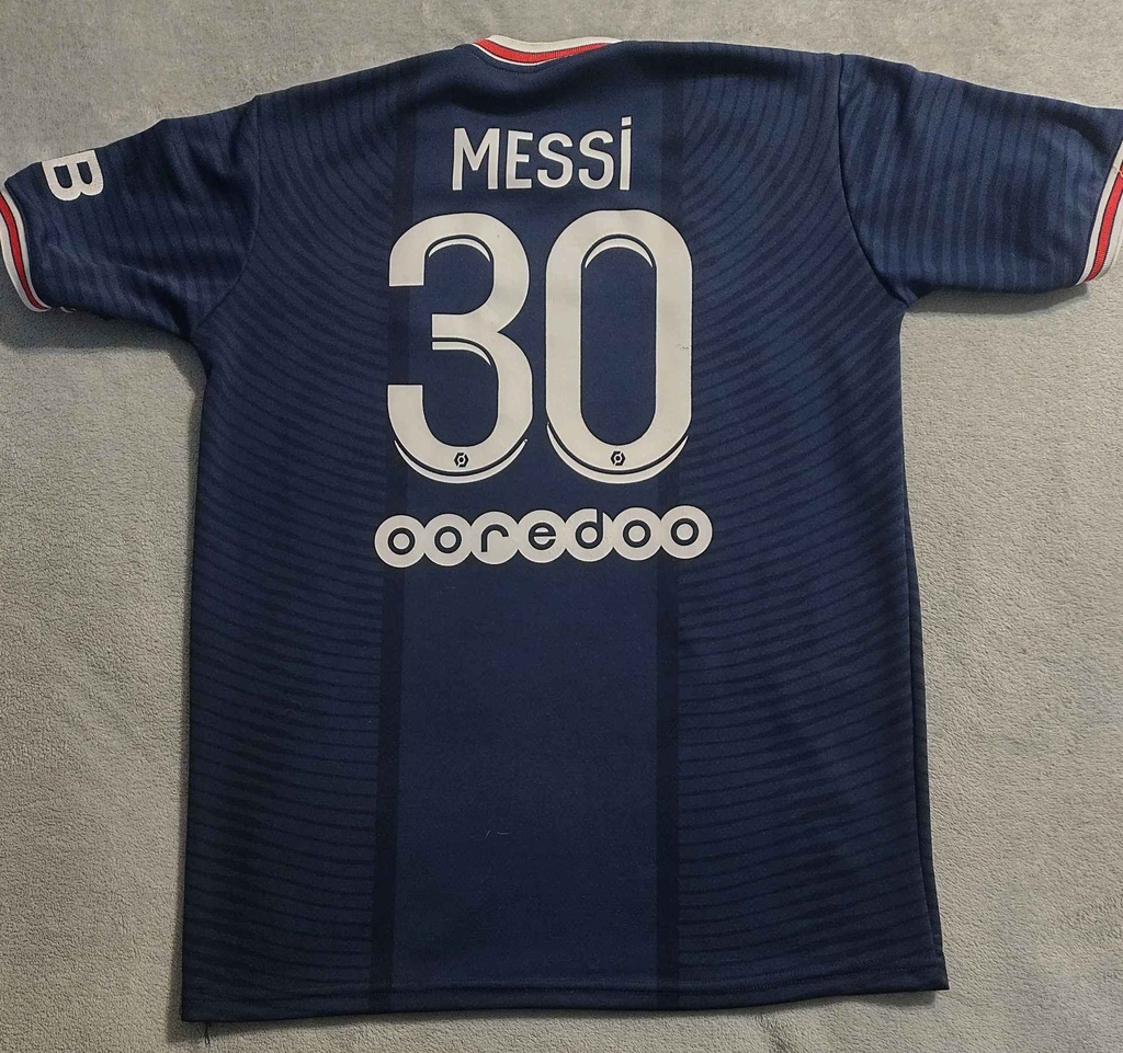 30 - PSG - Messi
