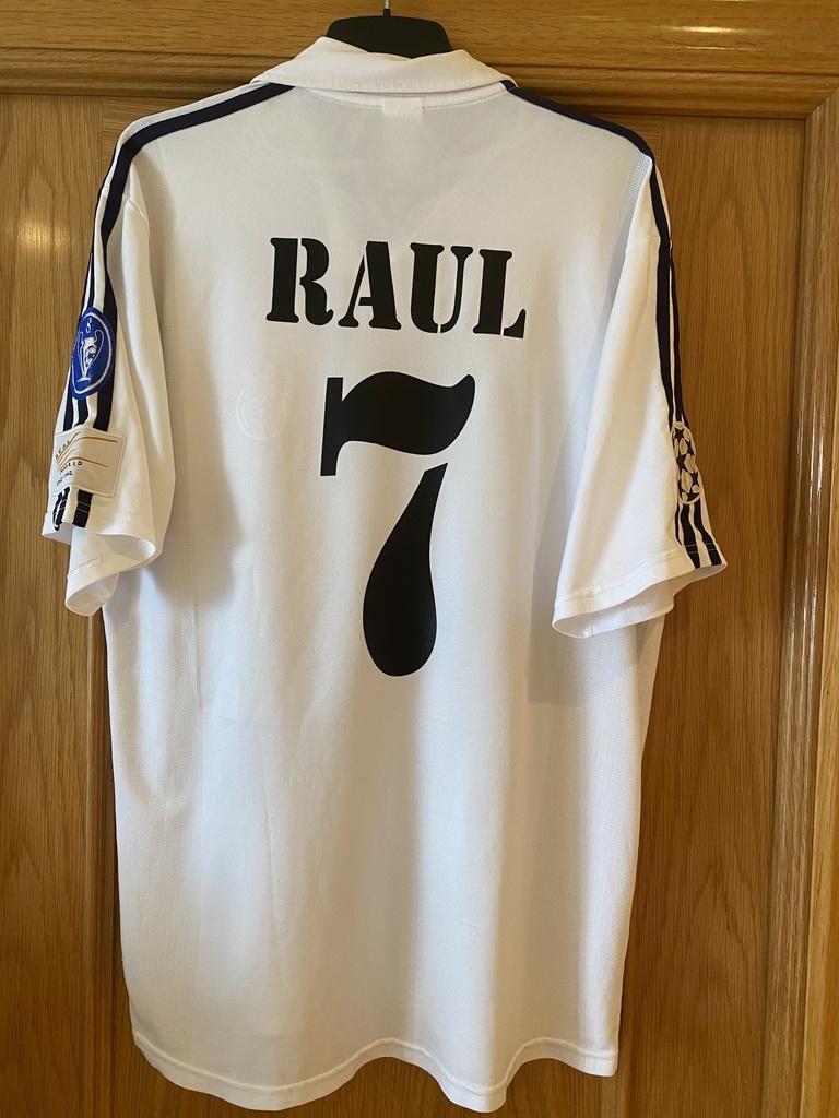 7 - Real Madrid - RAUL