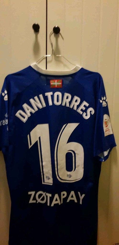 16 - Deportivo Alaves - Dani torres