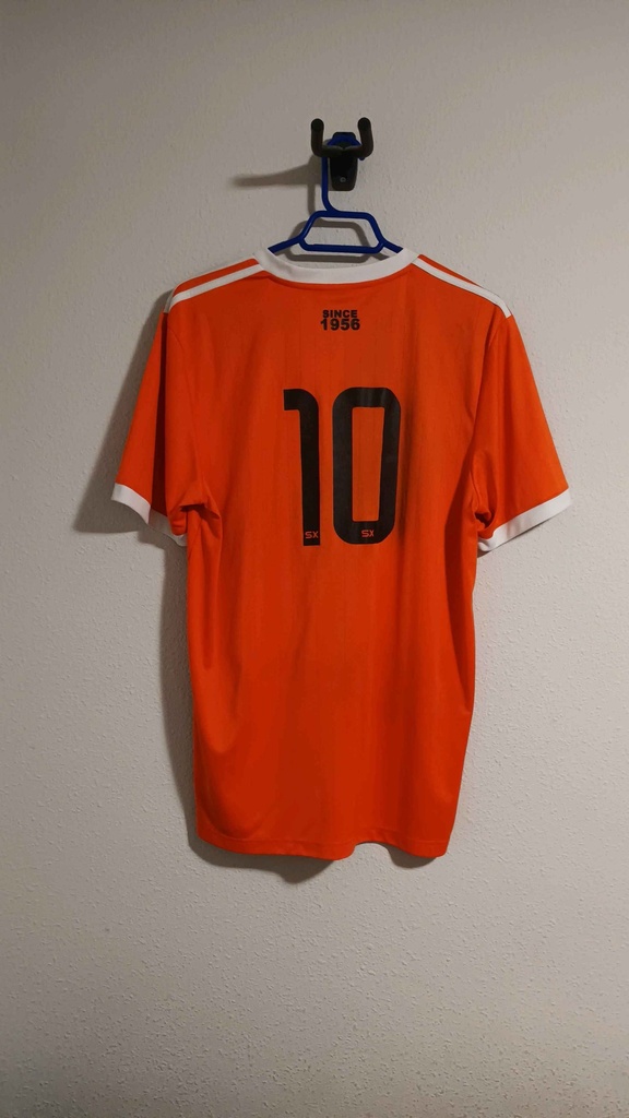 10 - Cliff Avenue United FC