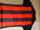 Camiseta sin nombre