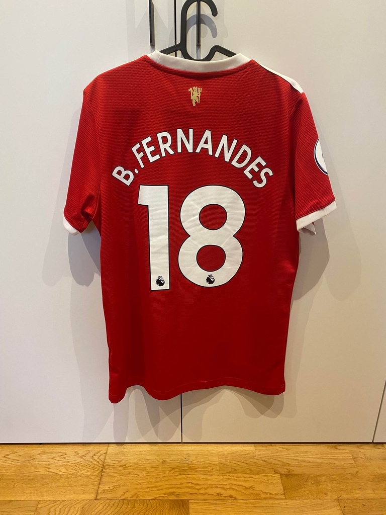 18 - Manchester United - B.FERNANDES