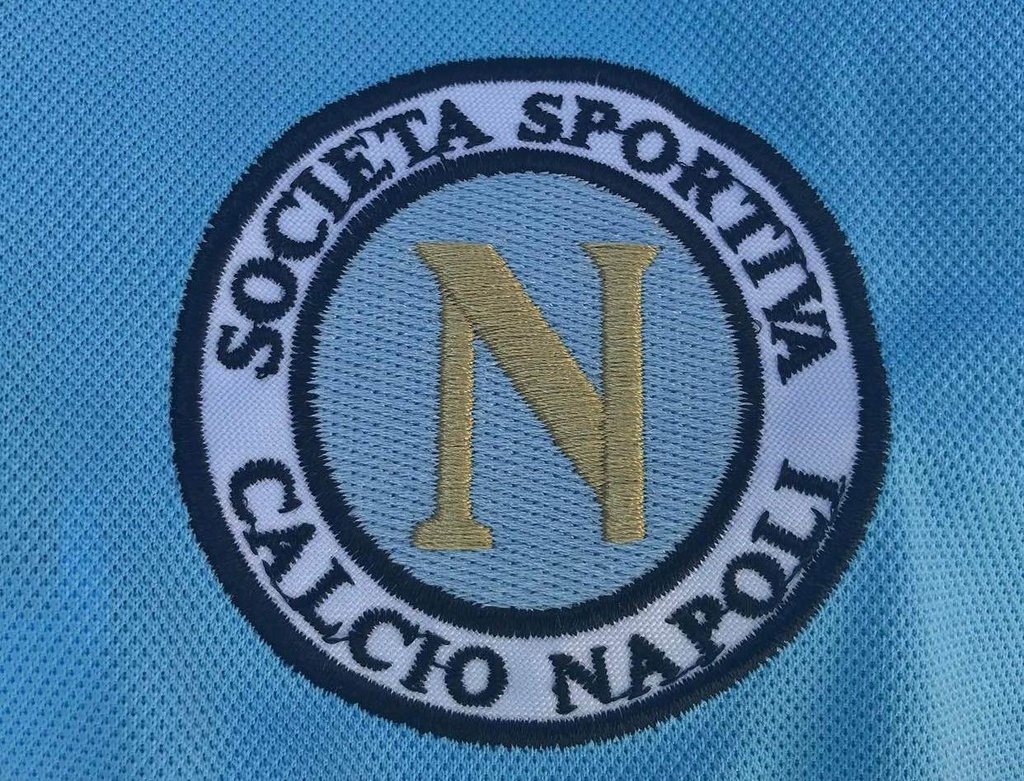 10 - Napoli - Maradona