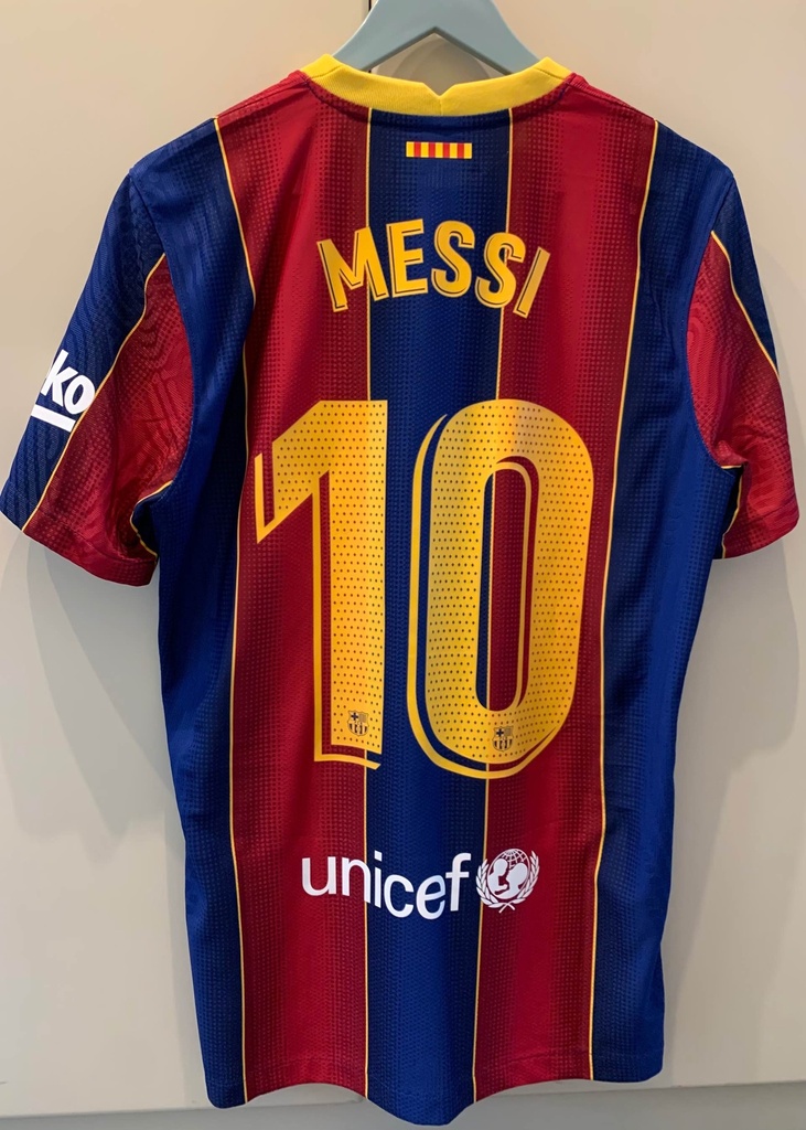 10 - FC Barcelona - Messi