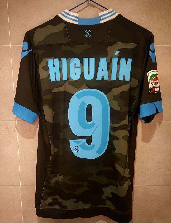 9 - SSC Napoli - Higuaín