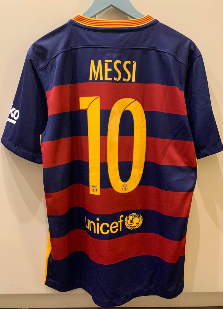 10 - FC Barcelona - Messi
