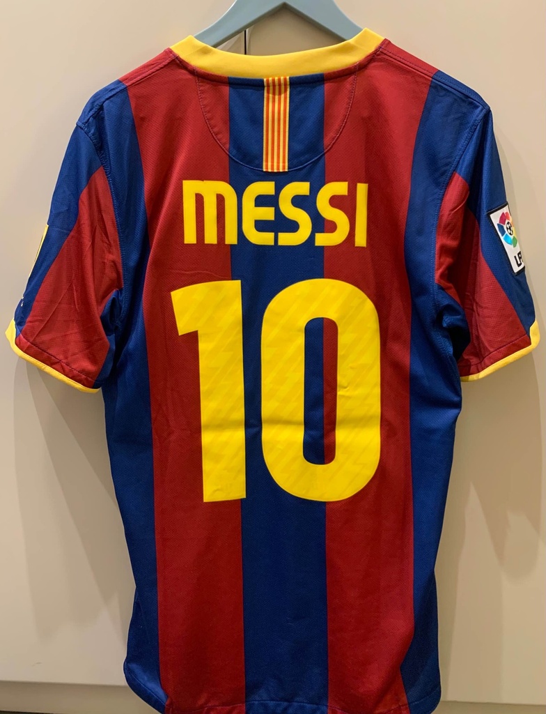 10 - FC Barcelona - Messi
