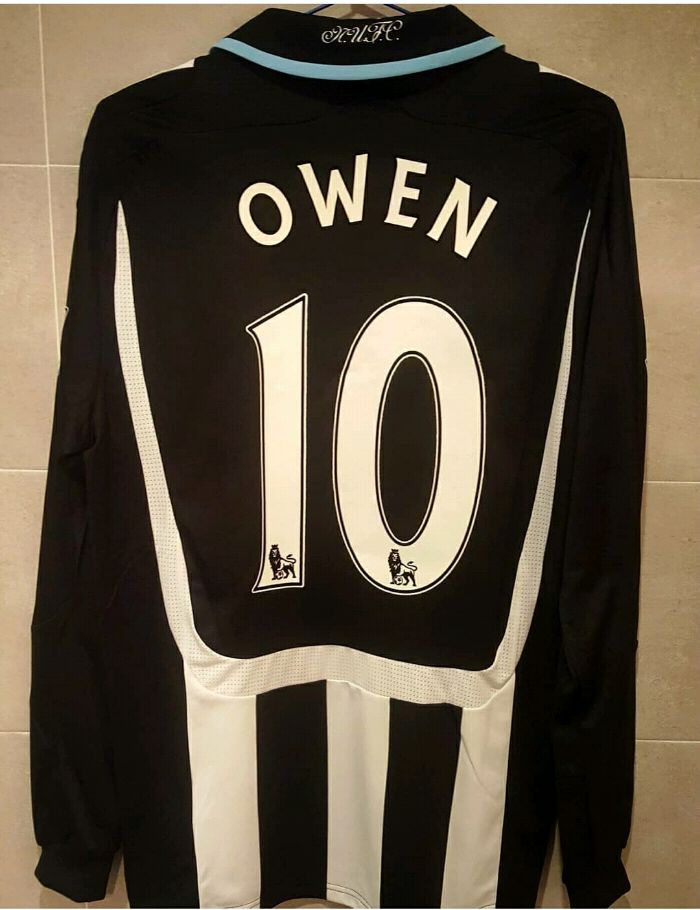 10 - Newcastle United FC - Owen