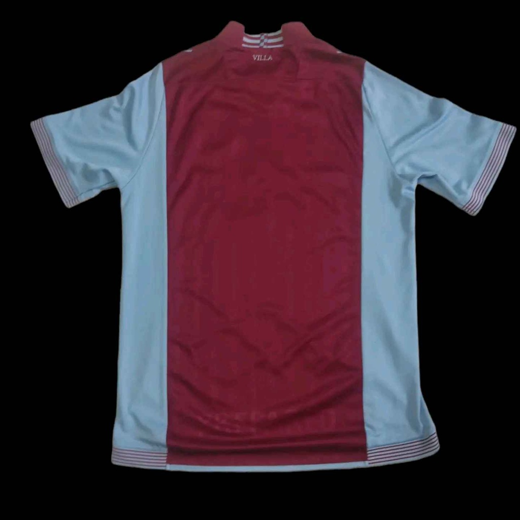 Camiseta sin nombre