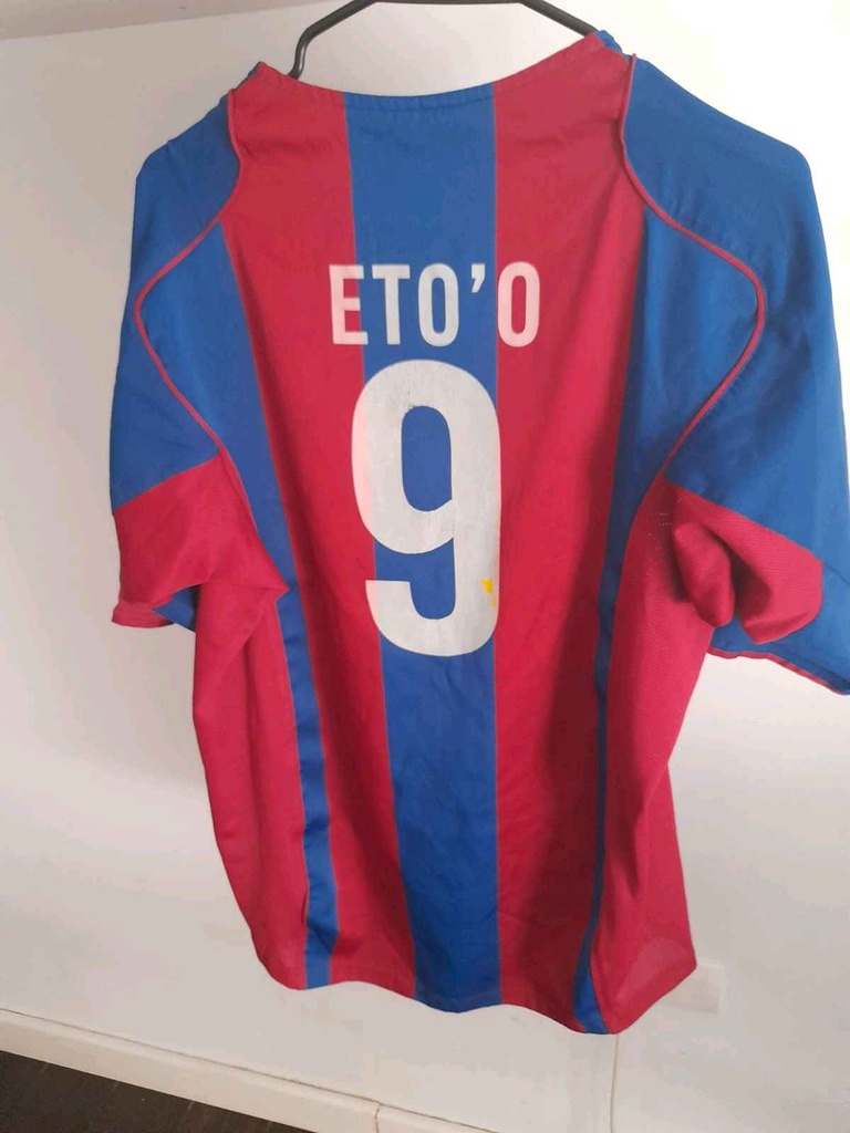 9 - FC Barcelona - Eto'o