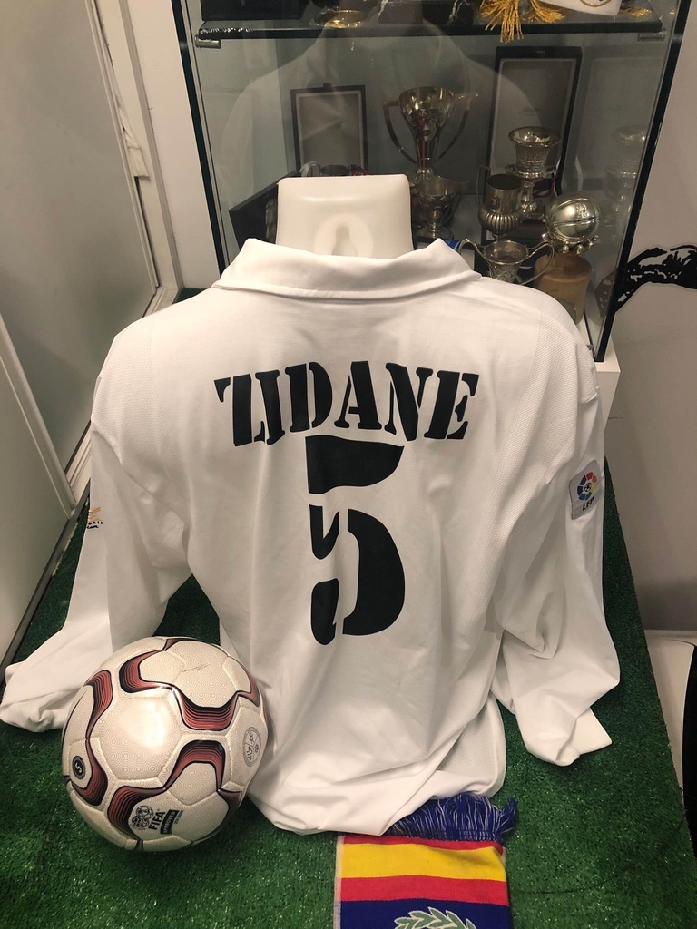 5 - Real Madrid - Zidane