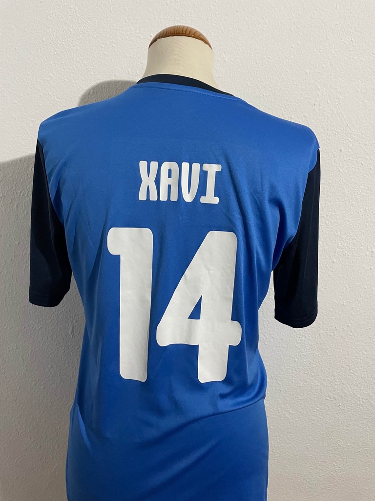 Camiseta sin nombre