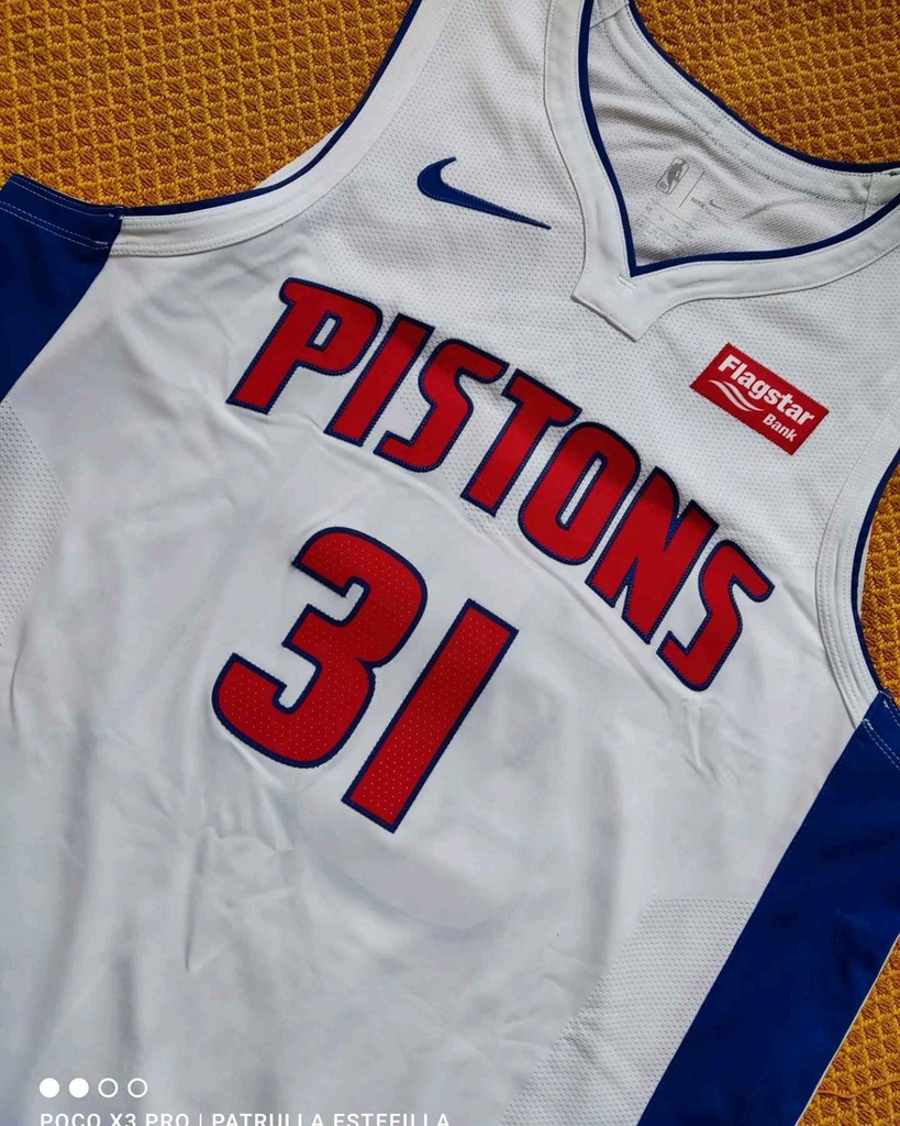 31 - Detroit Pistons - Musa
