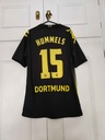 15 - Borussia Dortmund - Hummels