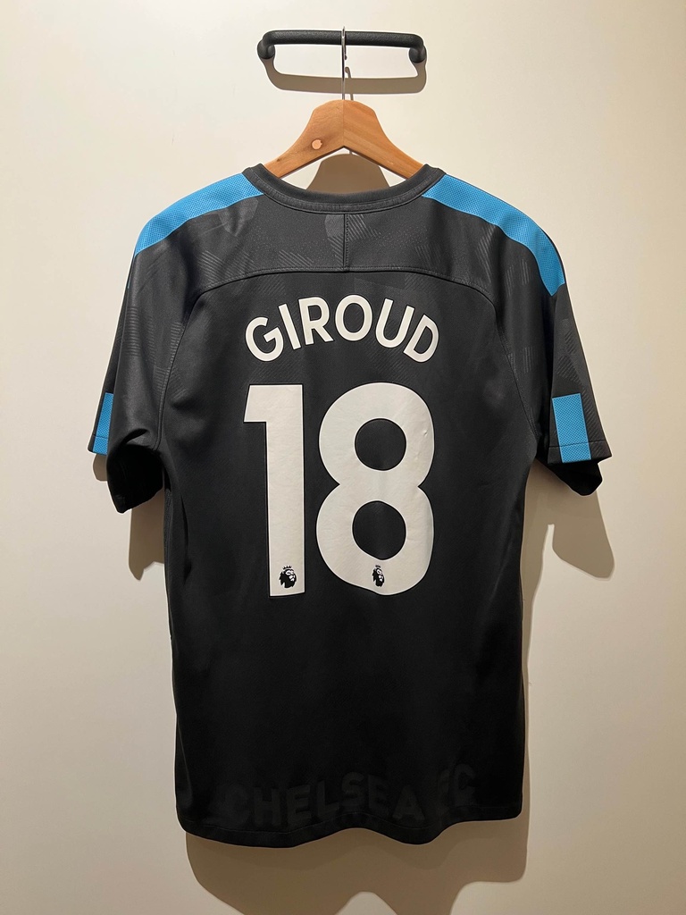 18 - Chelsea - GIROUD - ID18322 - img2