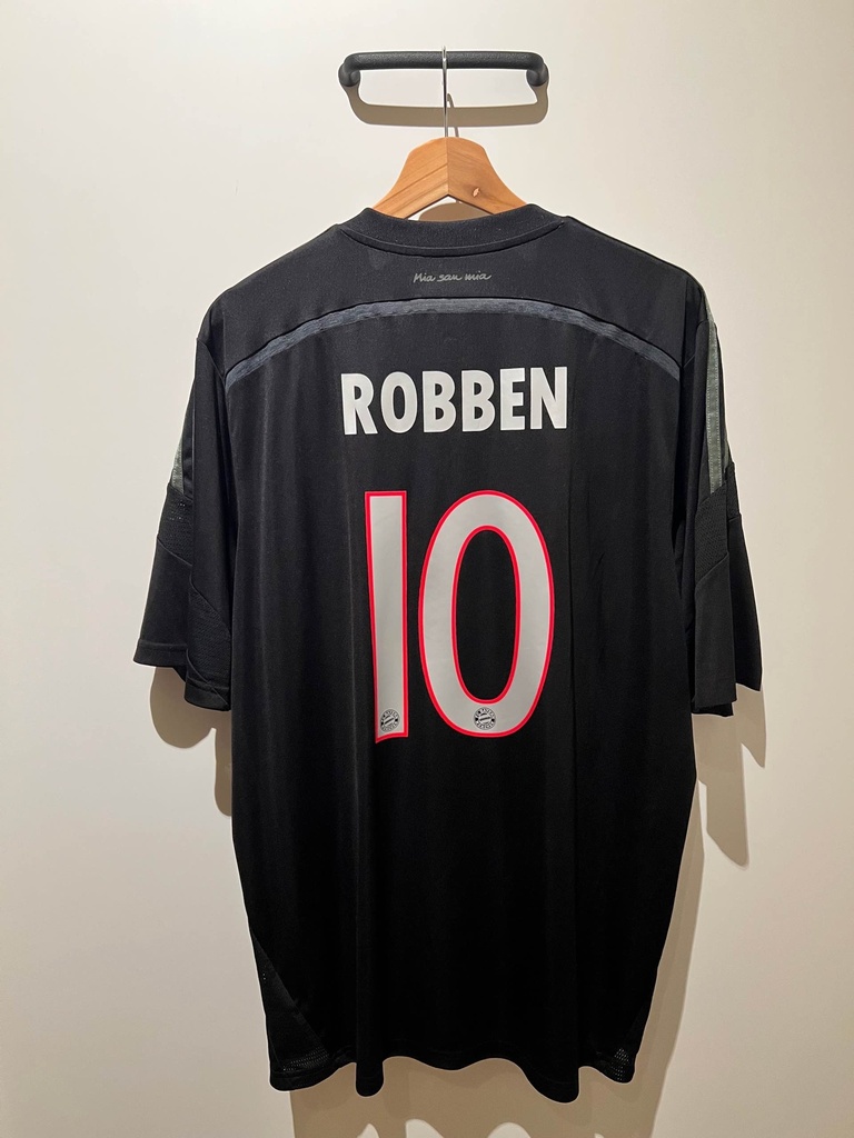 10 - Bayern Munich - ROBBEN - ID18323 - img2