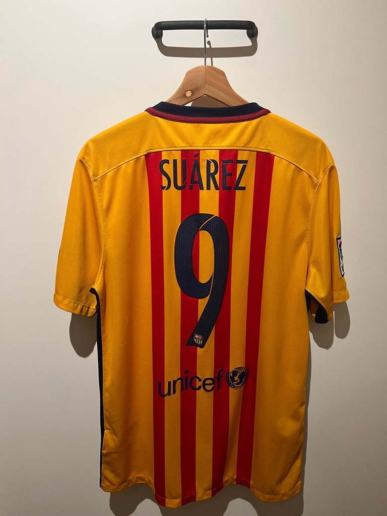 9 - Barcelona - SUÁREZ - ID18527 - img2