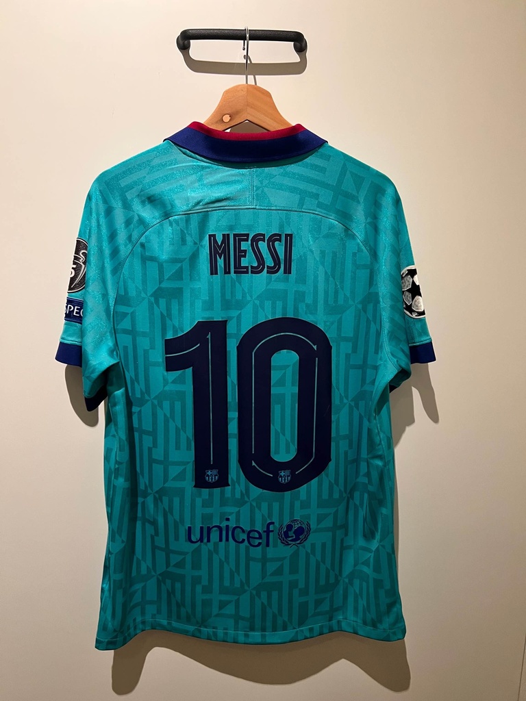 10 - Barcelona - MESSI - ID18556 - img2
