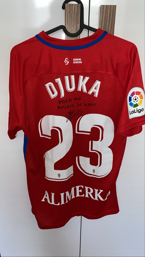 23 - Real Sporting - Djuka