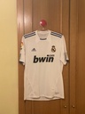 23 - Real Madrid - Özil