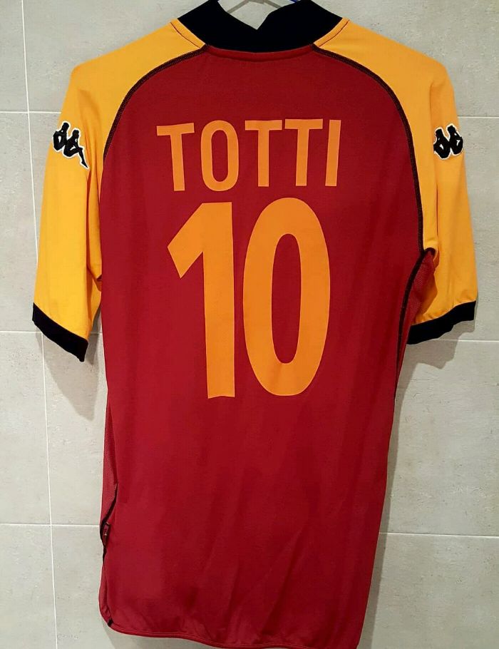 10 - AS Roma - Totti