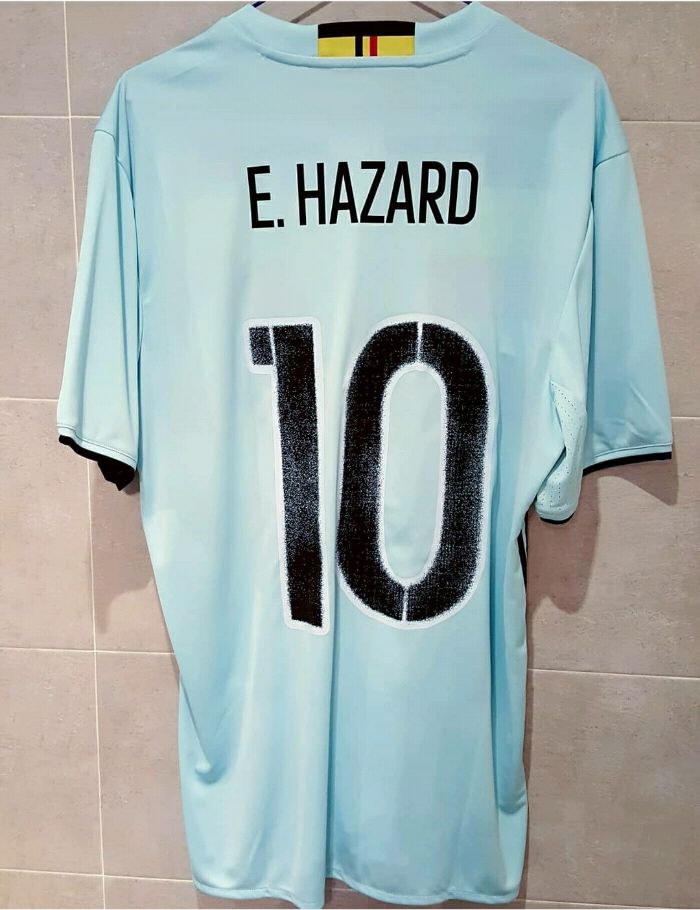 10 - Bélgica - E.Hazard