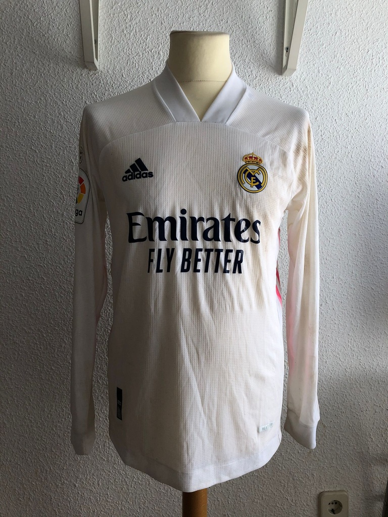 3 - Real Madrid - E. Militão