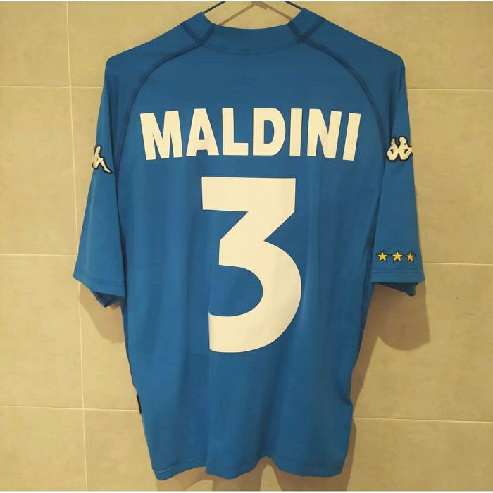 3 - Italia - Maldini