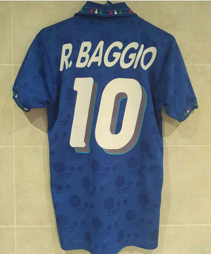 10 - Italia - R. Baggio