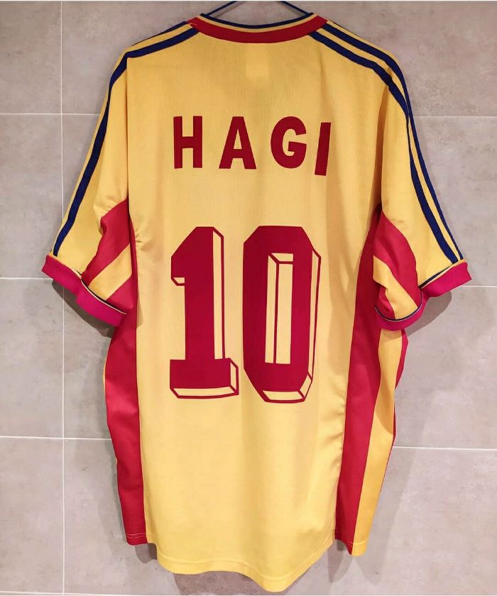 10 - Rumanía - Hagi