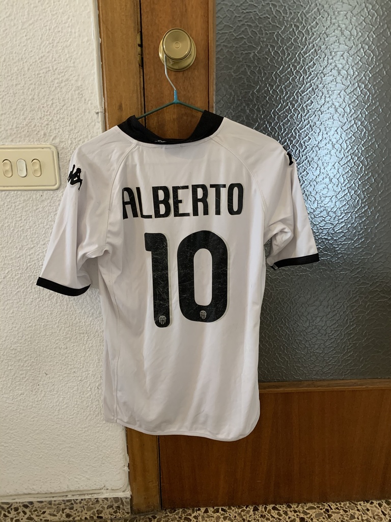 10 - Valencia CF - Alberto