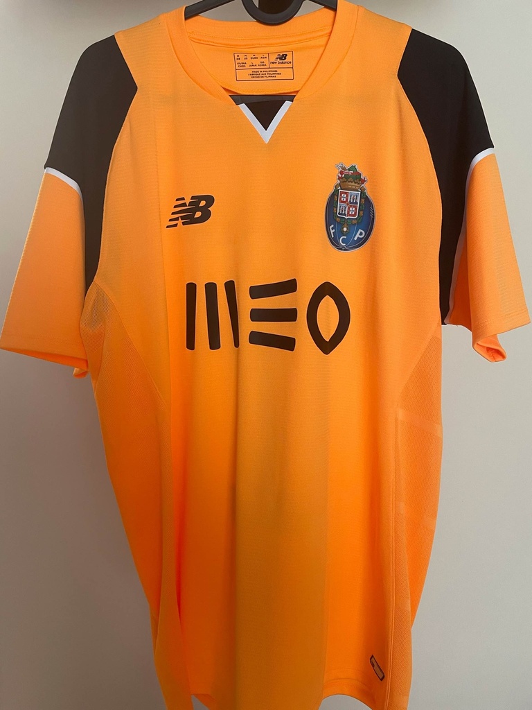 1 - Fútbol Club Oporto - I. CASILLAS