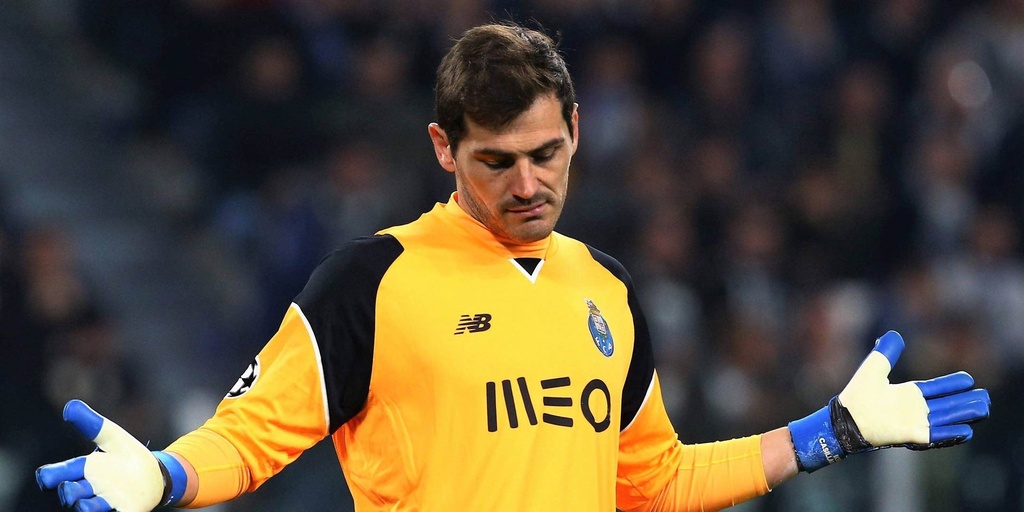 1 - Fútbol Club Oporto - I. CASILLAS